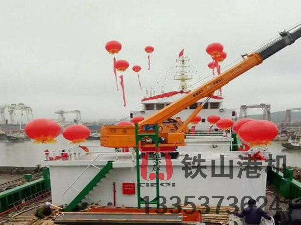 上海船用起重機(jī)廠家 液壓驅(qū)動系統(tǒng)視線船舶精準(zhǔn)裝卸穩(wěn)定
